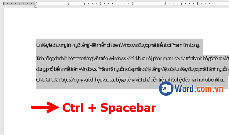 Chọn văn bản bị lỗi chữ sát nhau và nhấn tổ hợp Ctrl + Spacebar