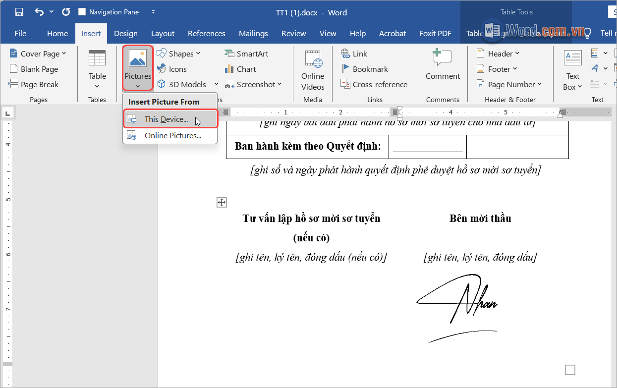 Chọn Insert → Pictures → This Device để chèn hình ảnh dấu mộc