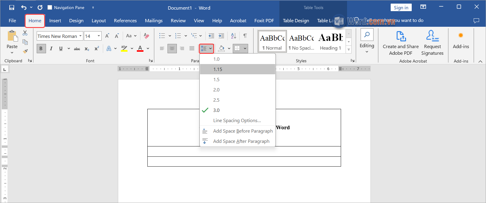 Nhấn Home → Line Spacing và chọn một khoảng cách dòng