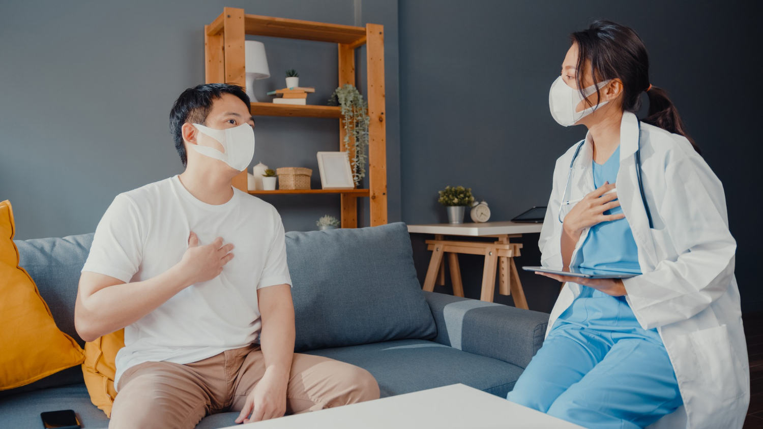Chăm sóc bệnh nhân tại nhà chuyên nghiệp, tận tâm với Phòng khám Việt Úc